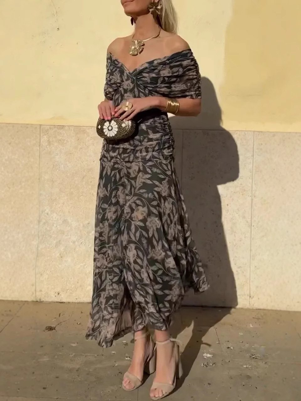 Sophie - Elegantes Kleid mit Blumenmuster
